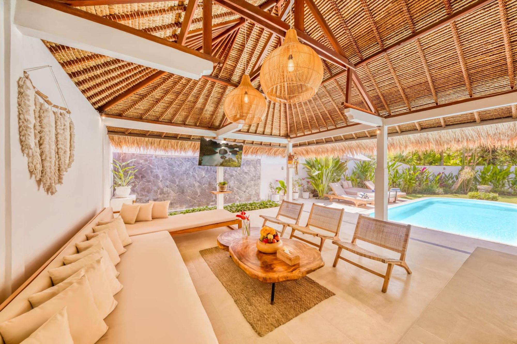 Barcelona - Private 5 Bdr In Seminyak, Location, Large Pool & Garden Villa Seminyak (Bali)